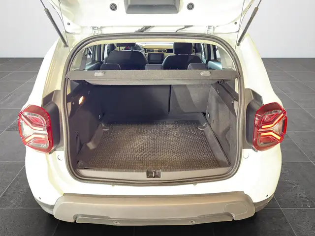 Dacia Duster view 10
