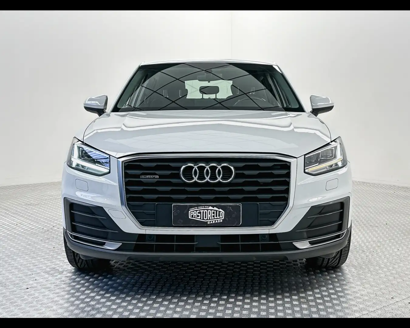 Audi Q2 2.0 TDI quattro S tronic Sport Weiß - 2