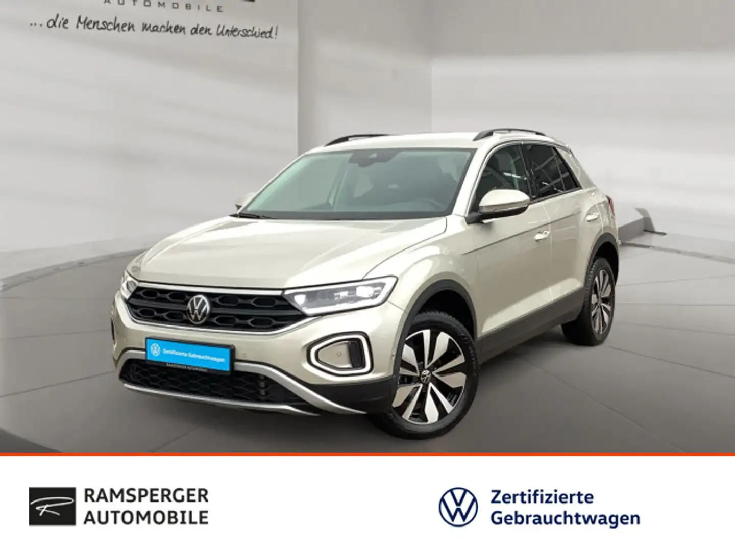 Volkswagen T-Roc 1.5 TSI DSG Move AHK LED Navi Standh. Silber - 1