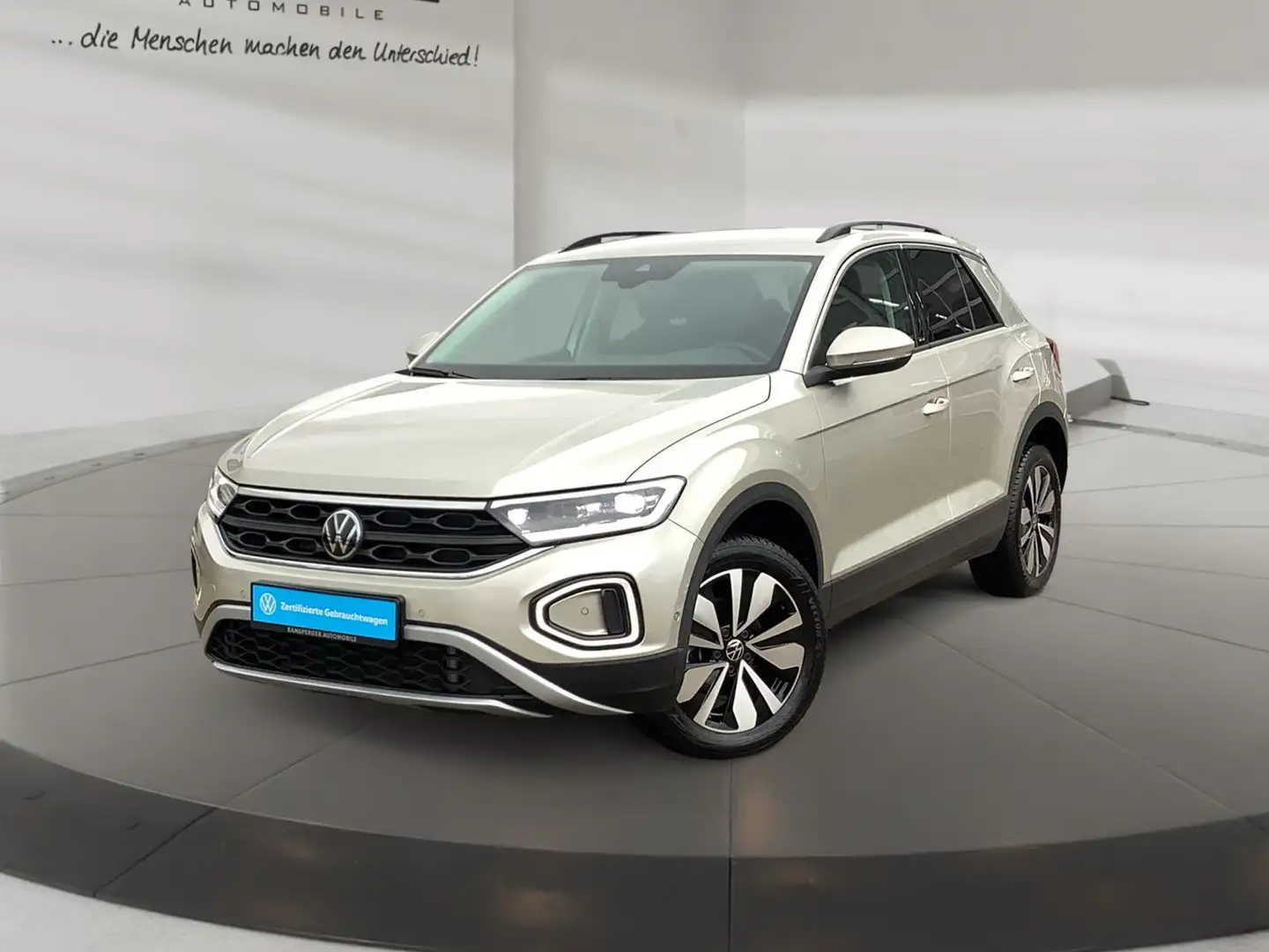 Volkswagen T-Roc 1.5 TSI DSG Move AHK LED Navi Standh. Silber - 2