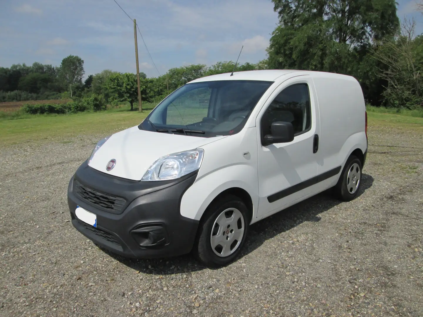 Fiat Fiorino 1.3 MJET. 95 CV. Blanco - 1