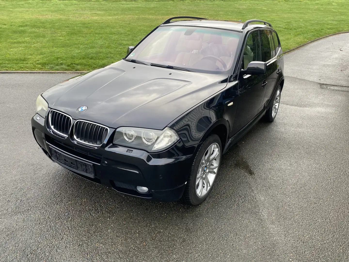 BMW X3 2.0d   M Sportpaket HiFi Xenon Pano.Dach Shz Noir - 2