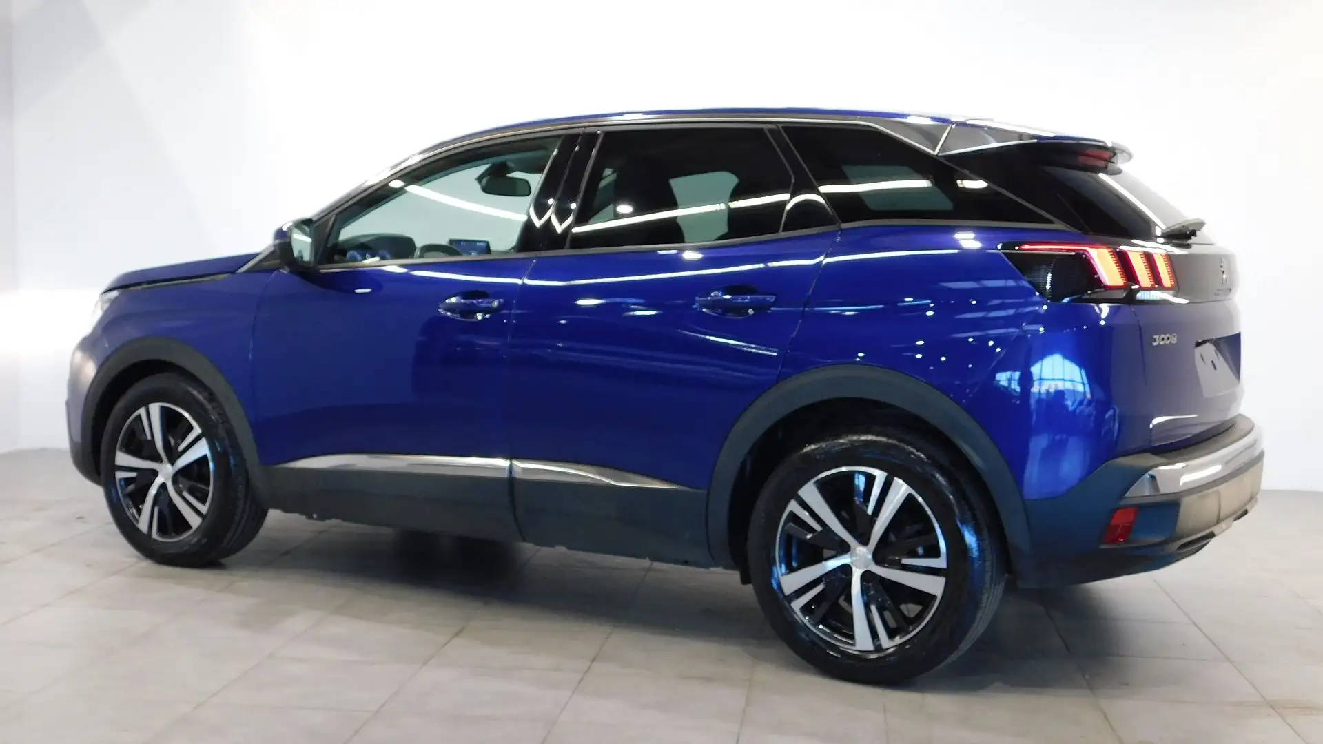 Peugeot 3008 1.5 BLUEHDI 130CH E6.C ALLURE S\u0026S 7CV - 2