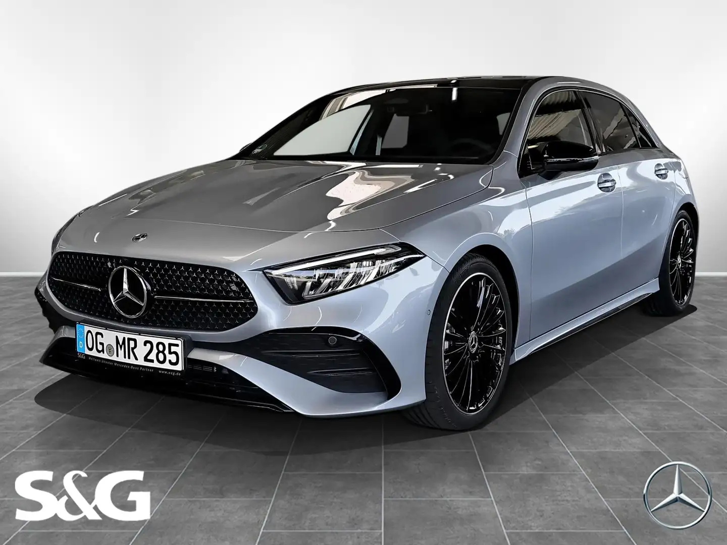 Mercedes-Benz A 200 AMG Distronic+RüKam+LED+Pano+HUD+Standhzg Zilver - 1