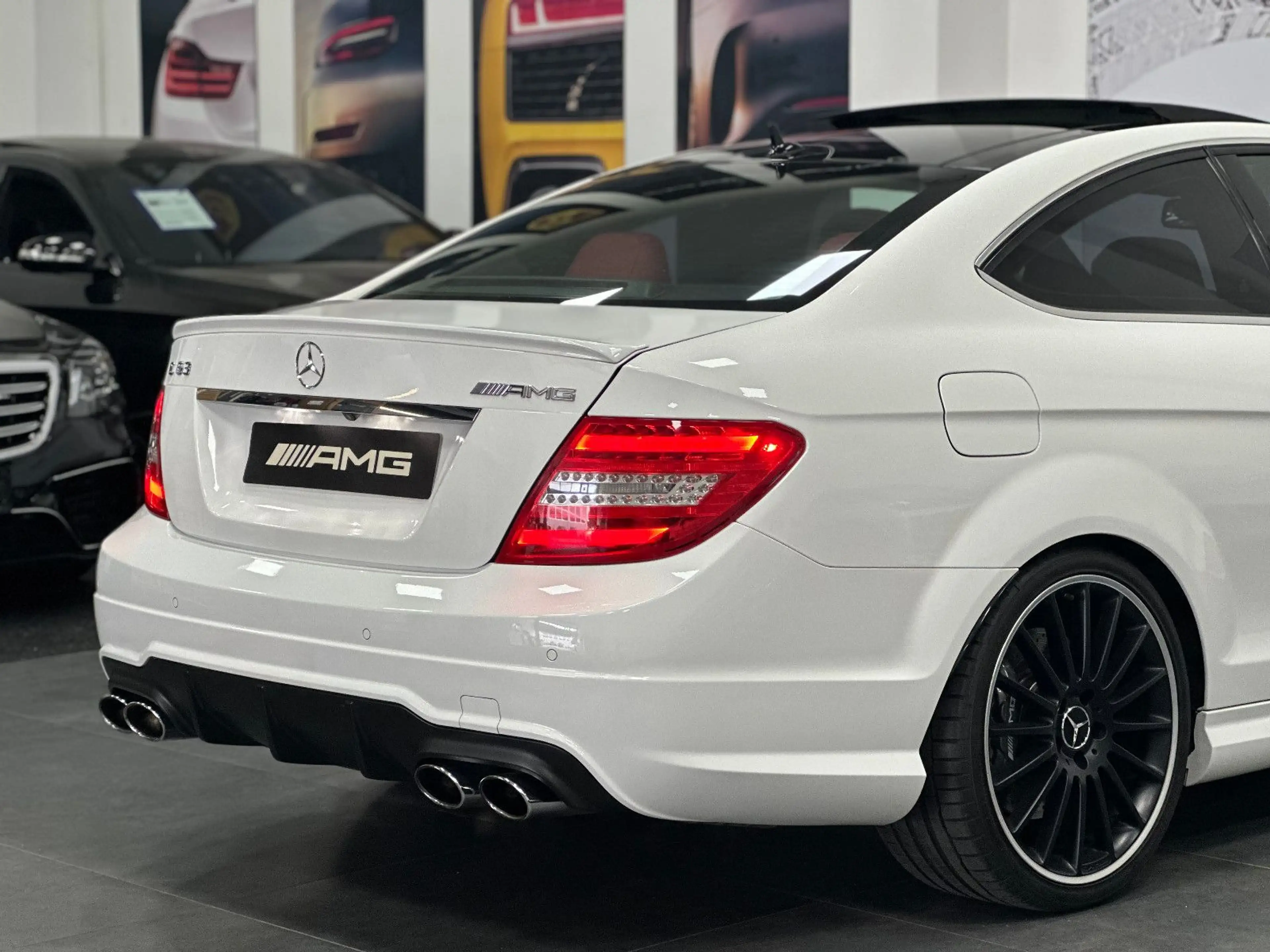 Mercedes-Benz C 63 AMG Coupe*PANO*H&K*19"*BREMSE NEU* — photo 15