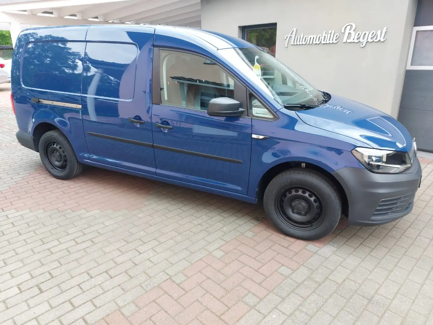 Volkswagen Caddy Maxi 2.0TDi 102PS+AHK+35TKM+1.HD+NEUWERTIG Bleu - 2