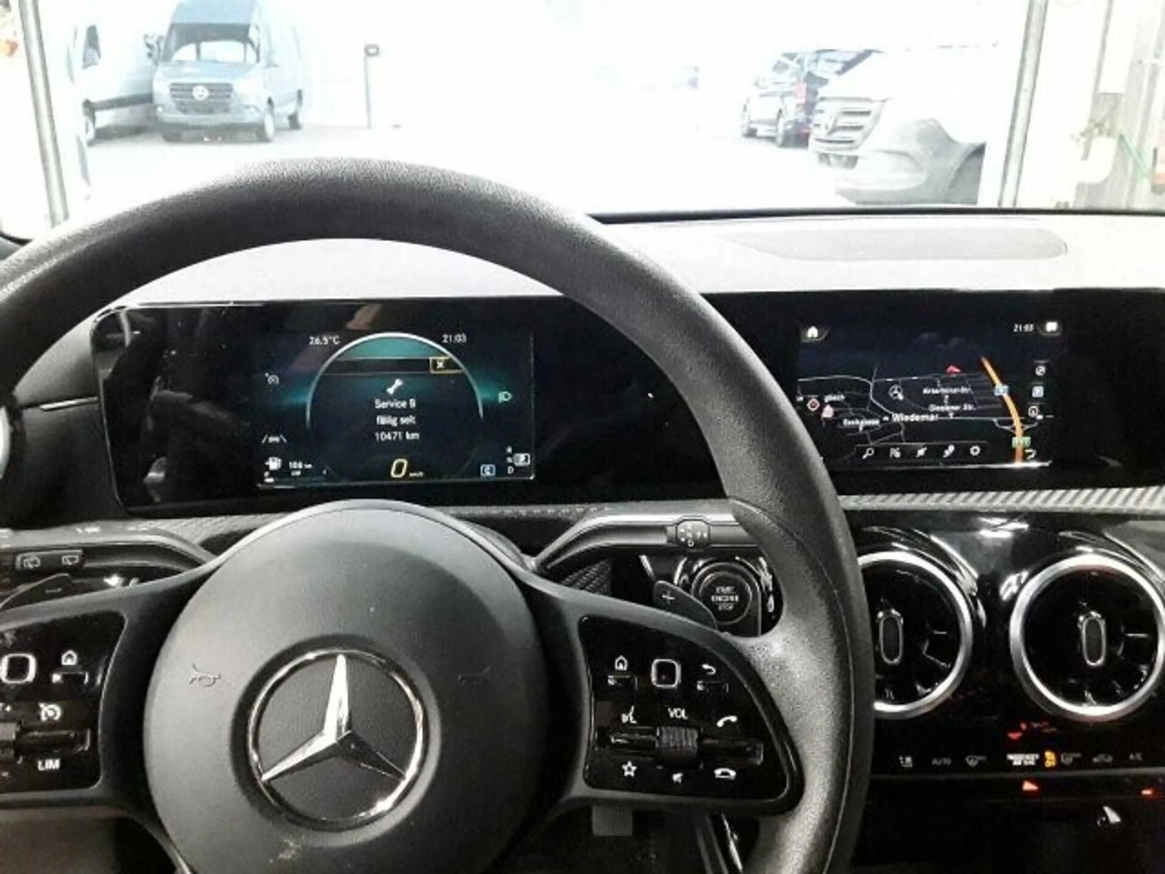 Mercedes-Benz CLA 180 CLA 180 d Shooting Brake Keyless Go LED Tempomat — photo 4