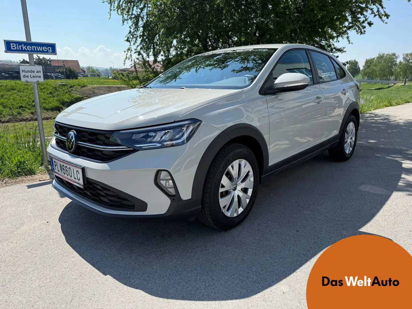 Volkswagen Taigo 4Me TSI Grau - 1