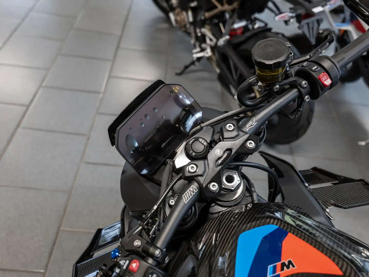 BMW M 1000 R COMPETITION-P. AKRAPOVIC LED Negro - 2