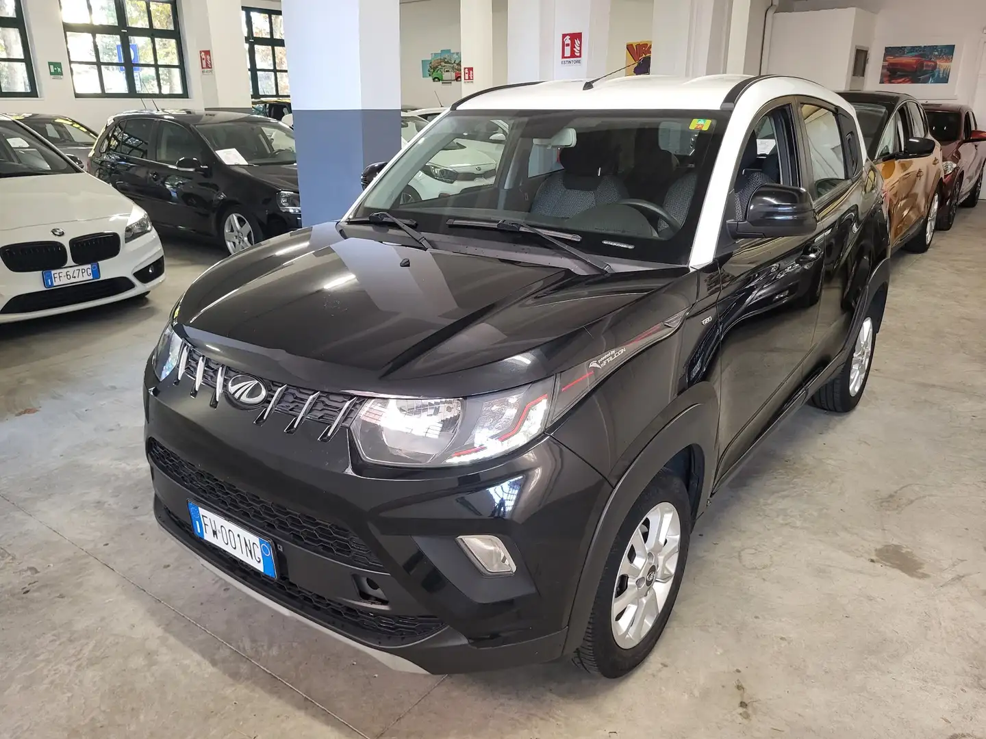 Mahindra KUV100 1.2 K6+ PREZZO REALE!UNICO PROPRIETARIO!TAGLIANDI! Nero - 1