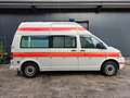 Volkswagen T5 DSG Krankentransporter KTW RTW Hochdach Kasten Weiß - thumbnail 1