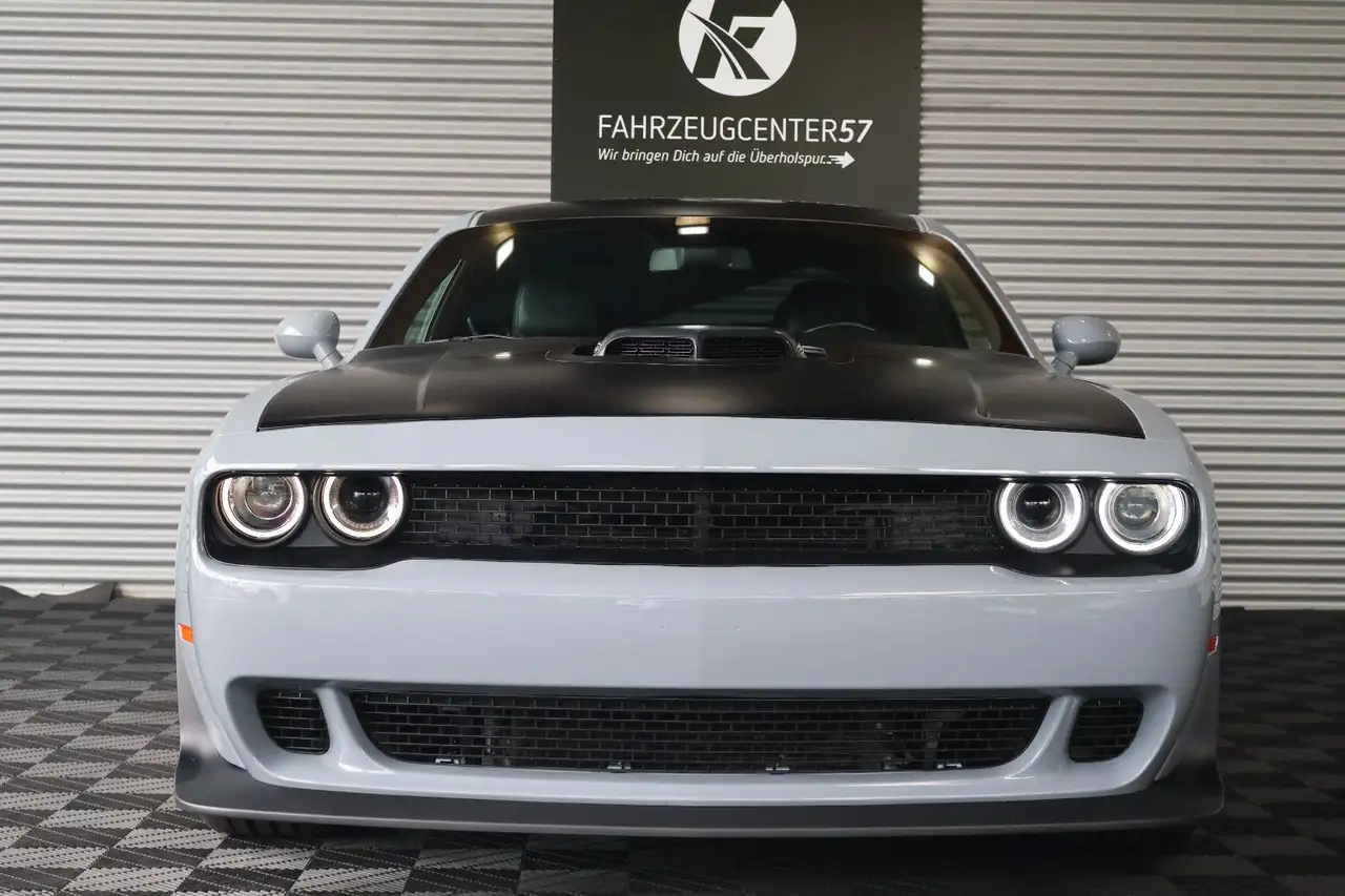 Dodge Challenger 2021