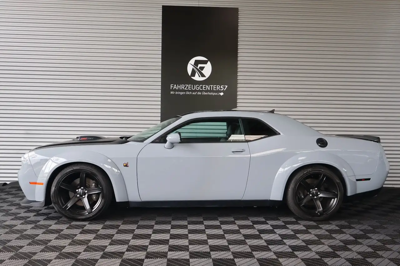 Dodge Challenger 2021