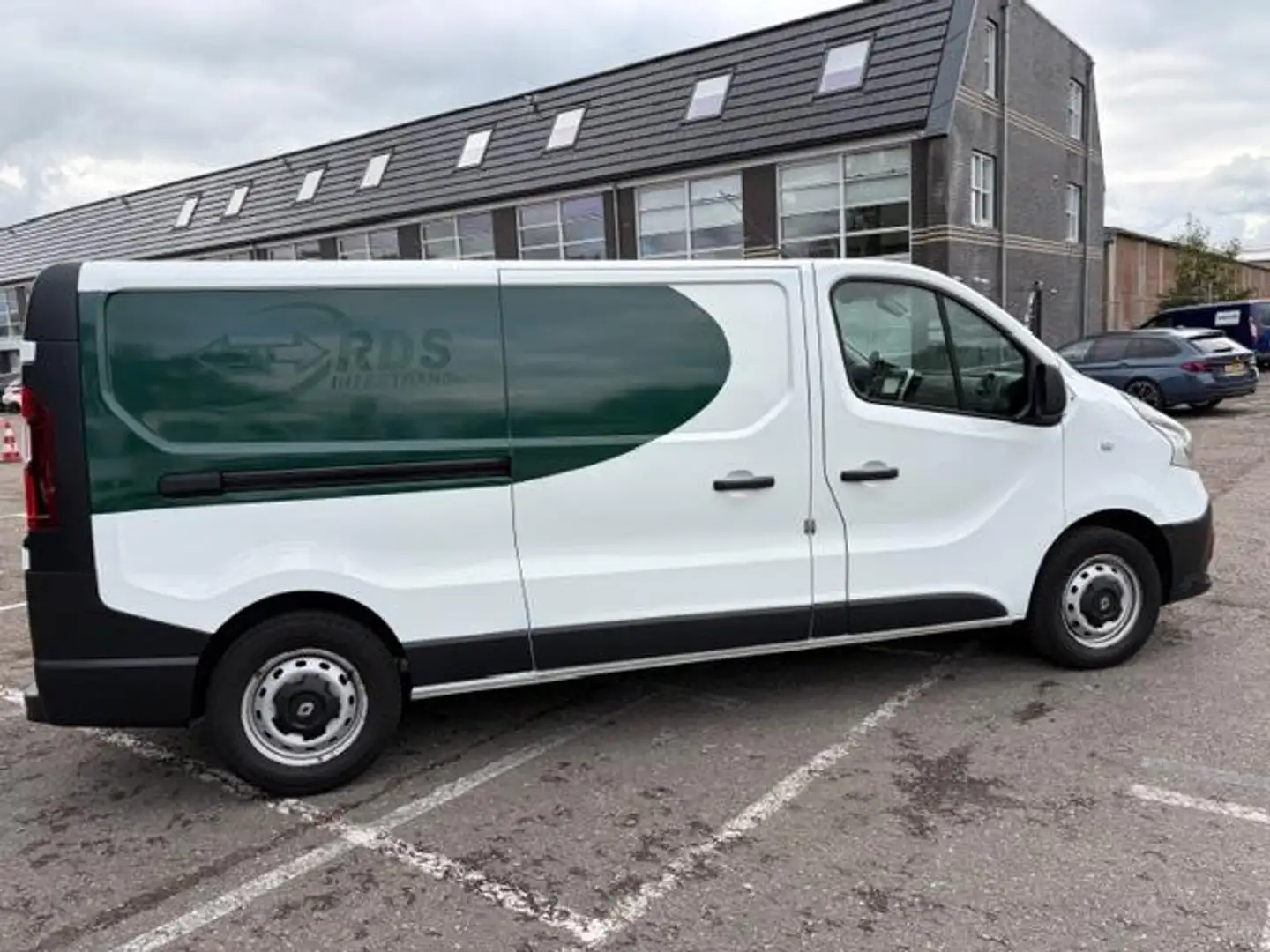 Renault Trafic 1.6 dCi T29 L2H1 Comfort Blanc - 2