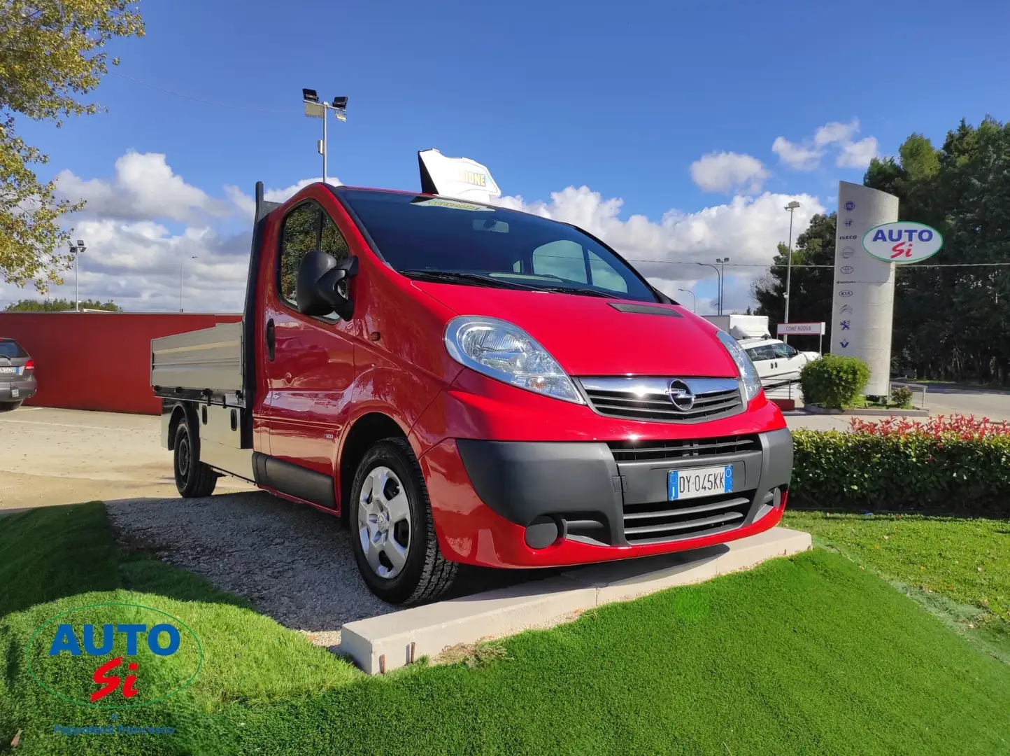 Opel Vivaro 29 2.0 CDTI - 115cv 3 POSTI Rosso - 1