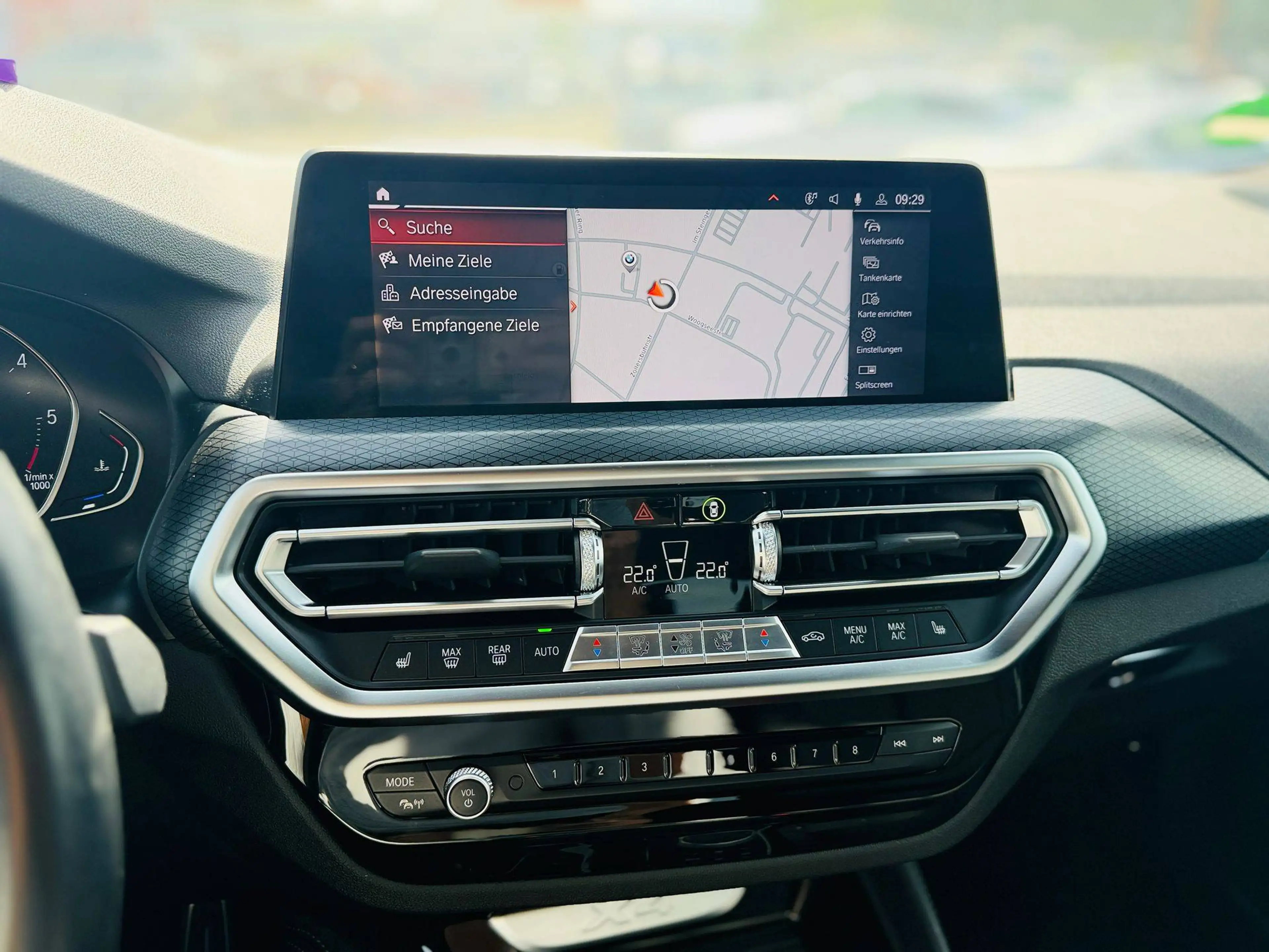 BMW X4 xDrive 20 d M Sport Hybrid Diesel — photo 21