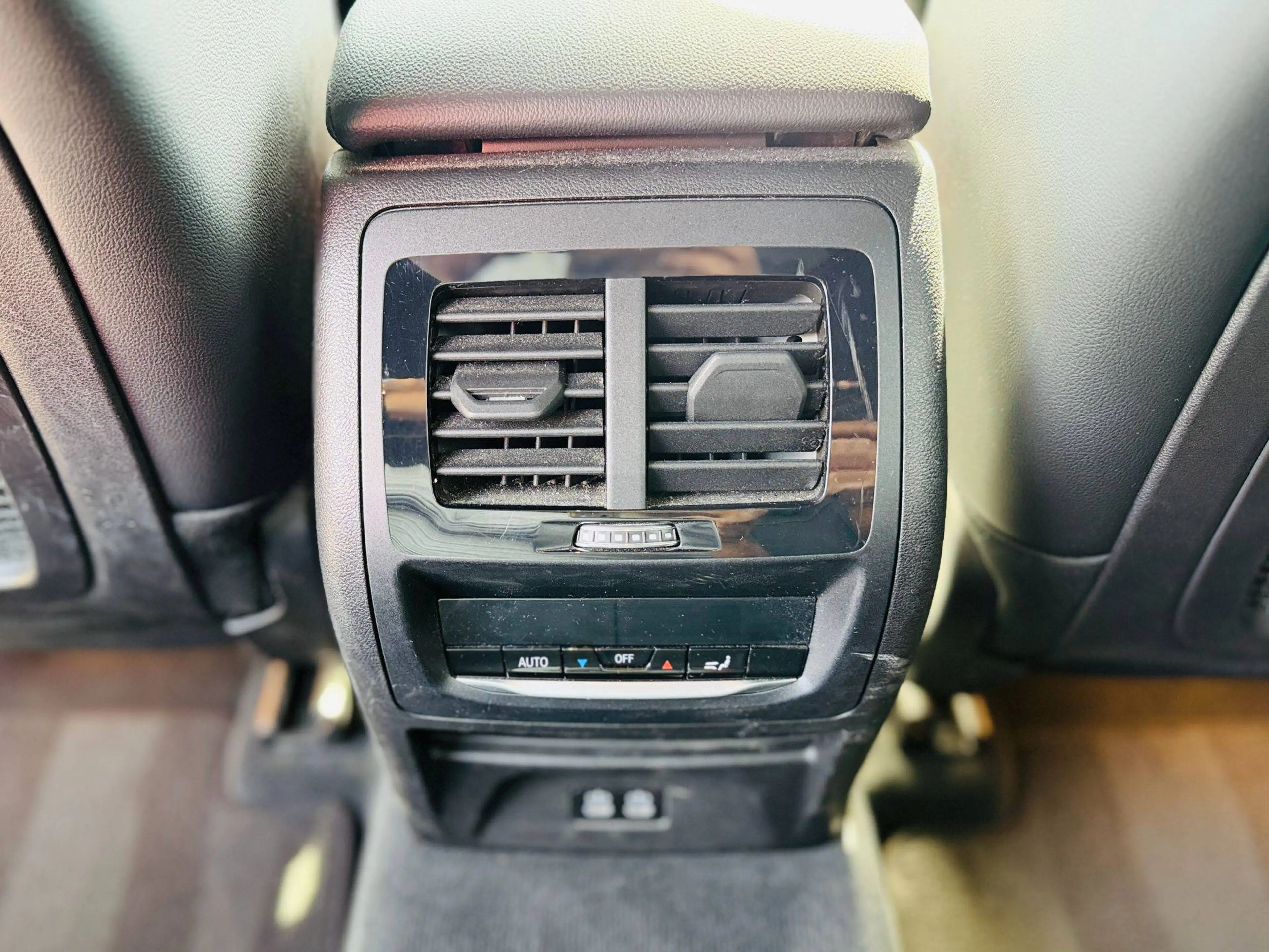 BMW X4 xDrive 20 d M Sport Hybrid Diesel — photo 18