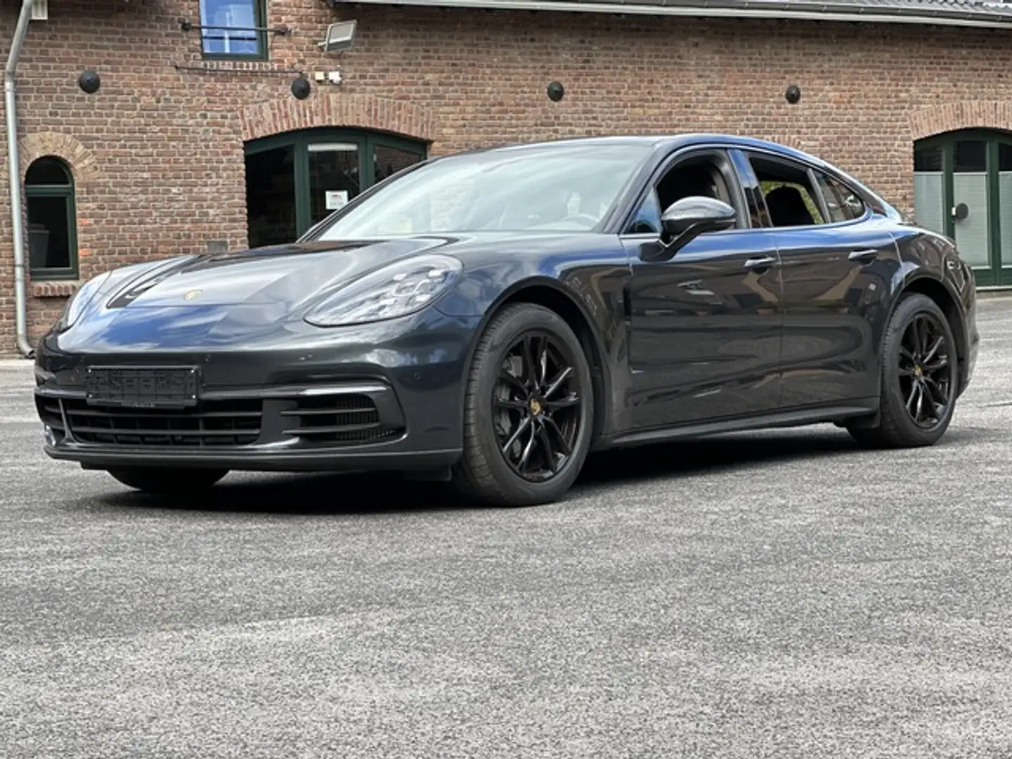 Porsche Panamera 4S *1.HAND*PANORAMA*KOMFORTZUGANG*BOSE* Grau - 1