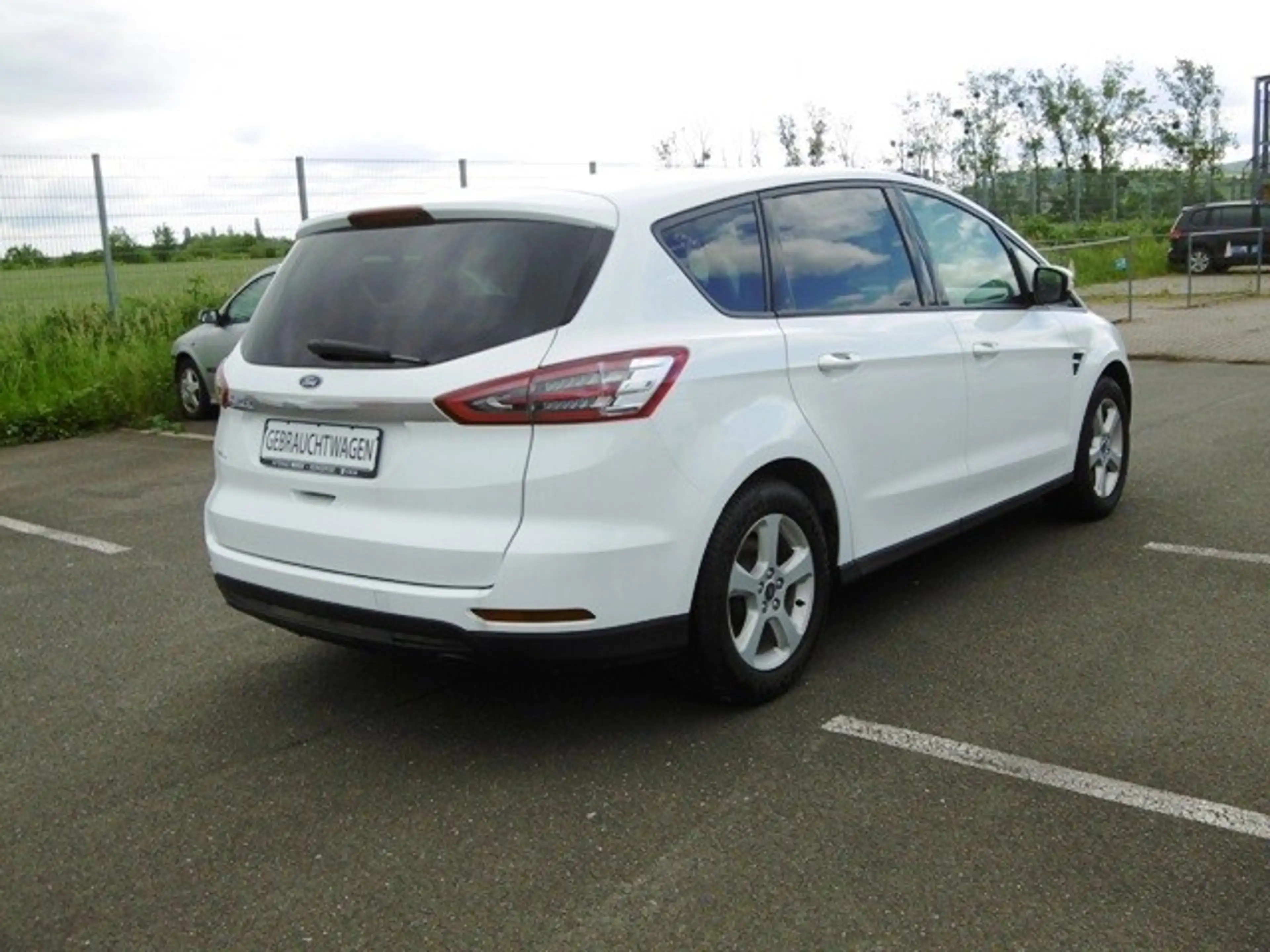 Ford S-Max 1.5 EcoBoost Trend Klima Sitzheizung Fenster el. — photo 4