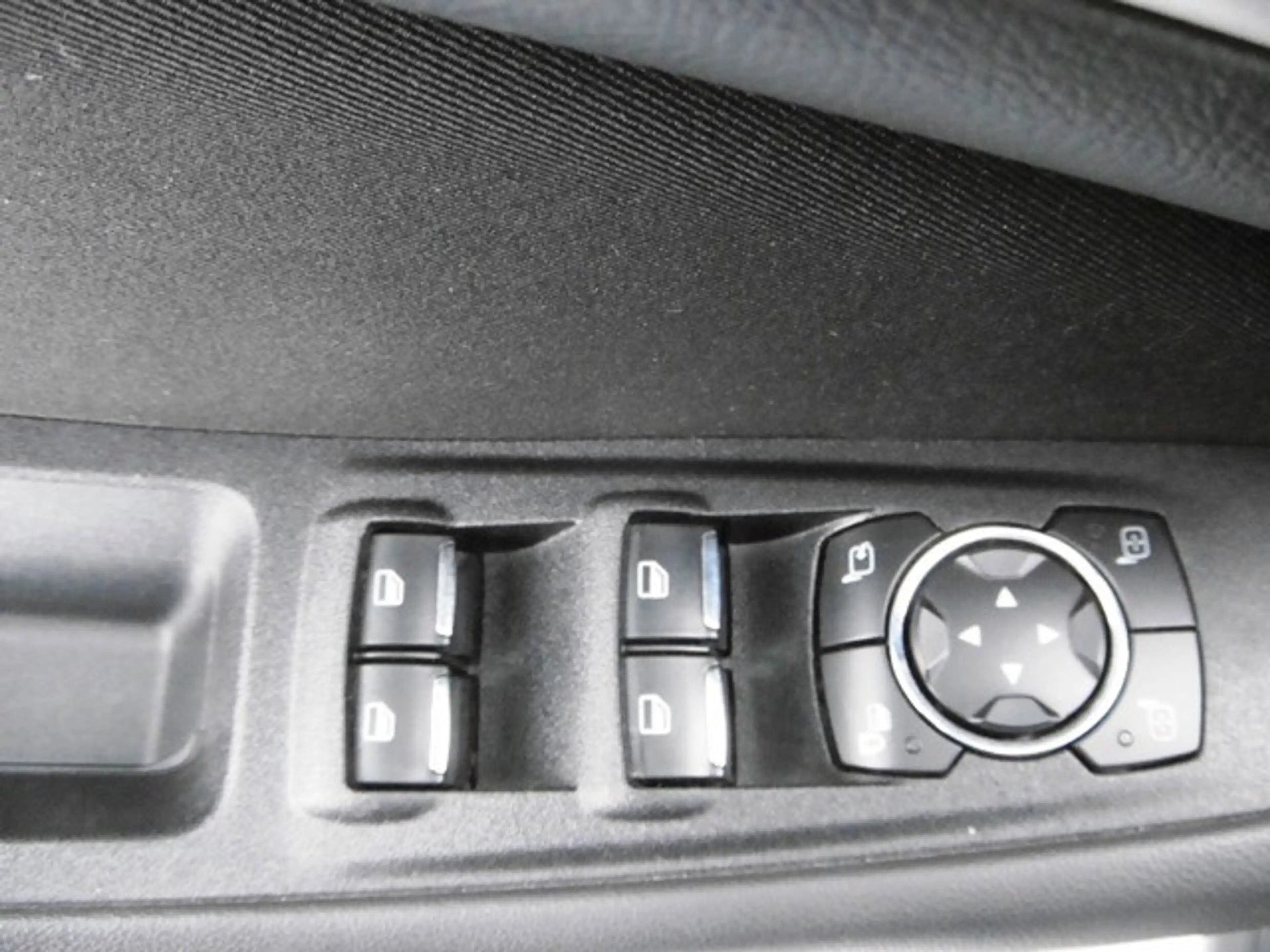 Ford S-Max 1.5 EcoBoost Trend Klima Sitzheizung Fenster el. — photo 12