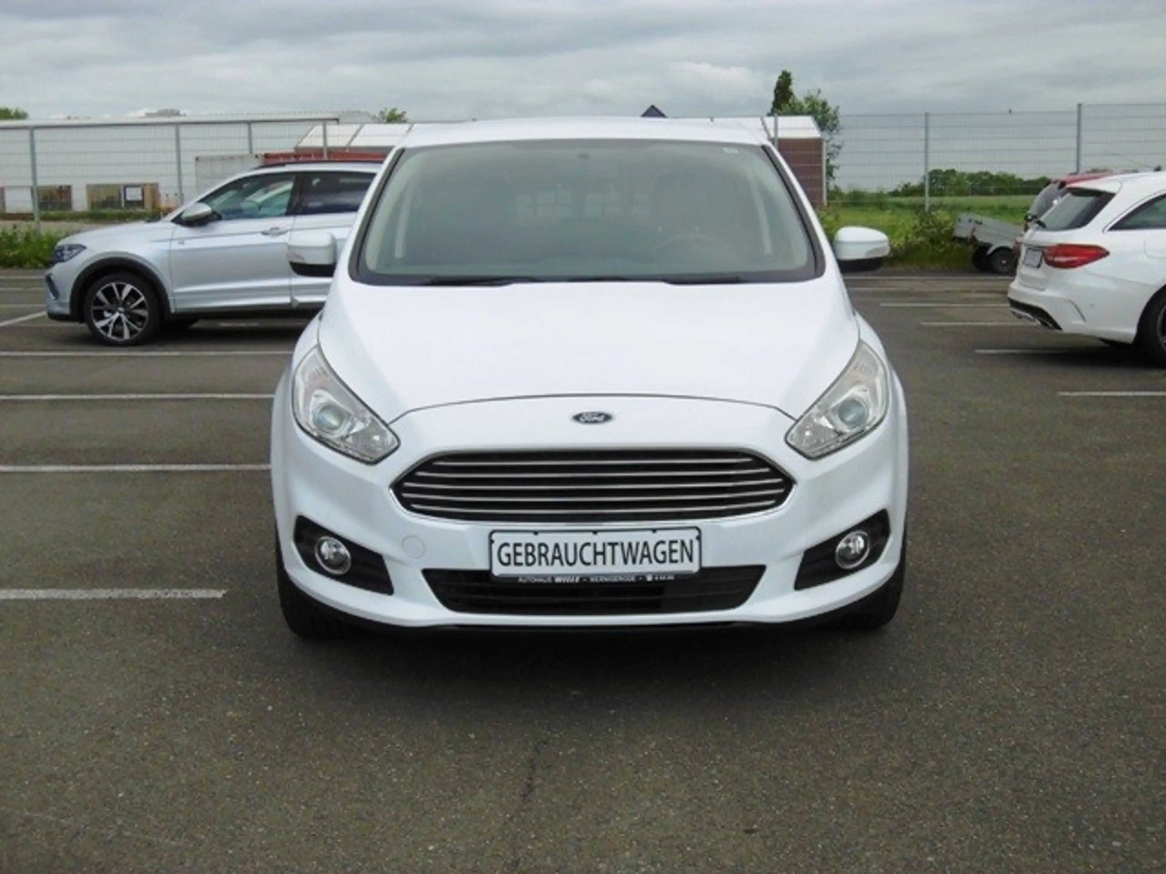 Ford S-Max 1.5 EcoBoost Trend Klima Sitzheizung Fenster el. — photo 3