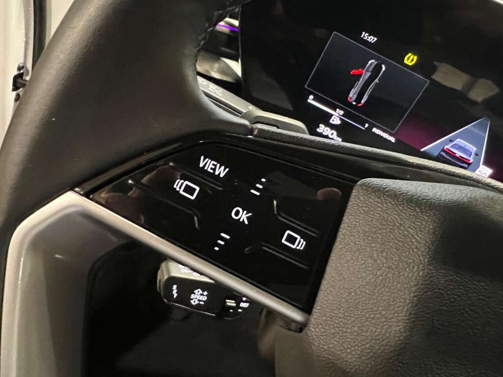 2025 Audi A5 PROGRESSIV quattro GLASS ROOF NAVIGATION ADPTIVE C thumb 22