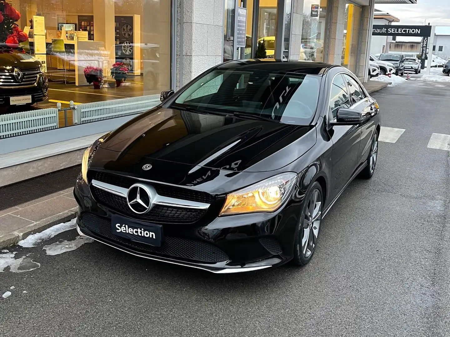 Mercedes-Benz CLA 180 CLA 180 d Sport FL Negro - 1