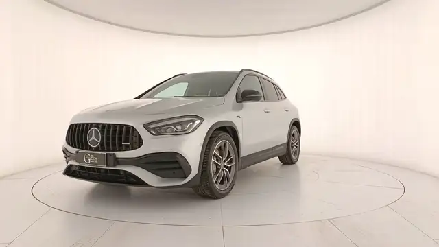 Mercedes-Benz GLA 35 AMG 4matic auto