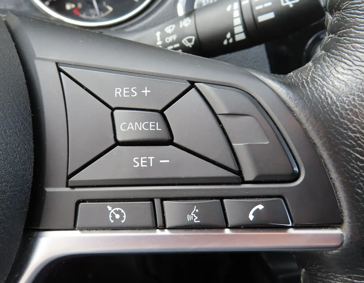 Nissan Qashqai fotografie Nissan Qashqai