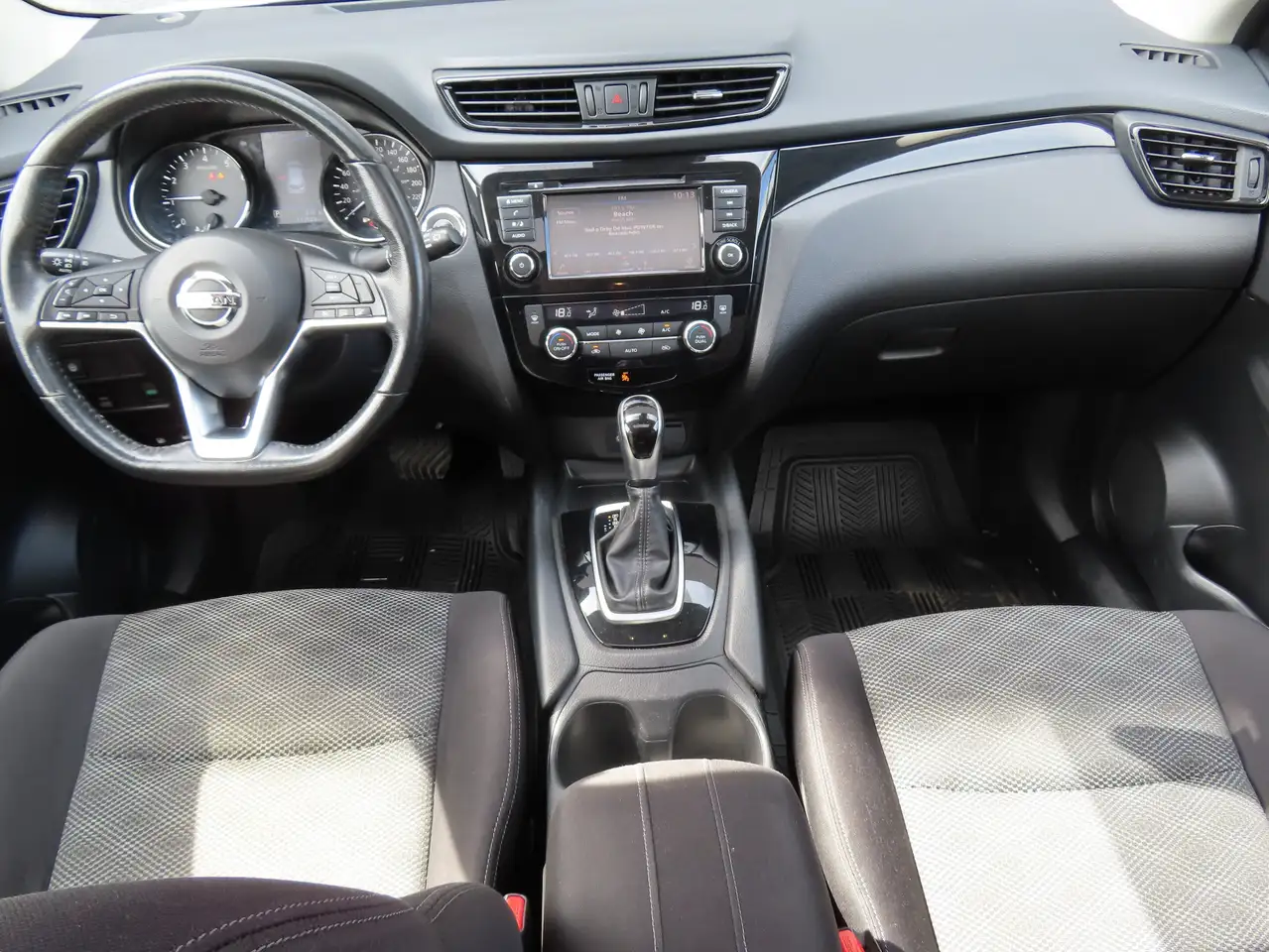 Nissan Qashqai fotografie Nissan Qashqai