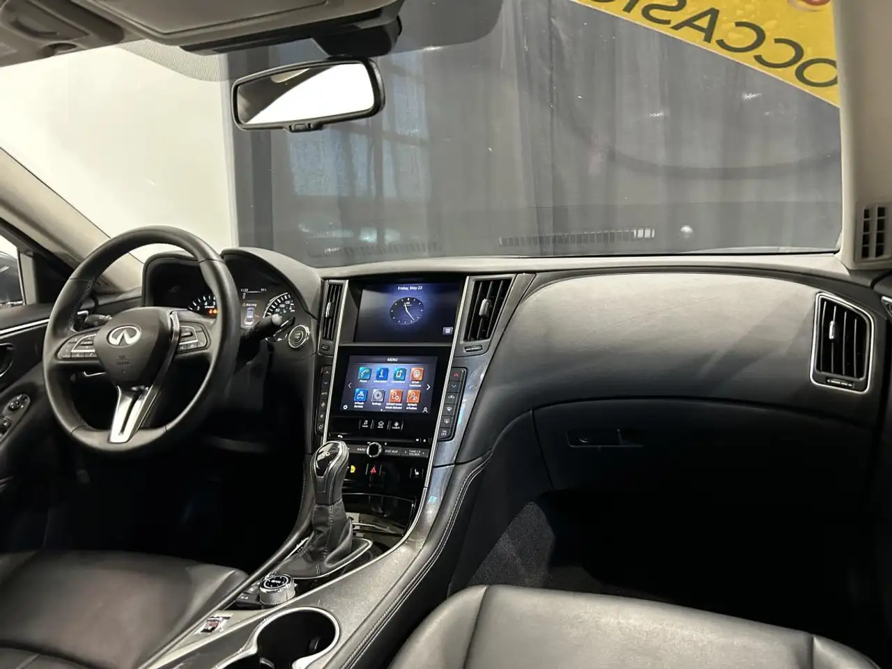 Infiniti Q50 снимка Infiniti Q50