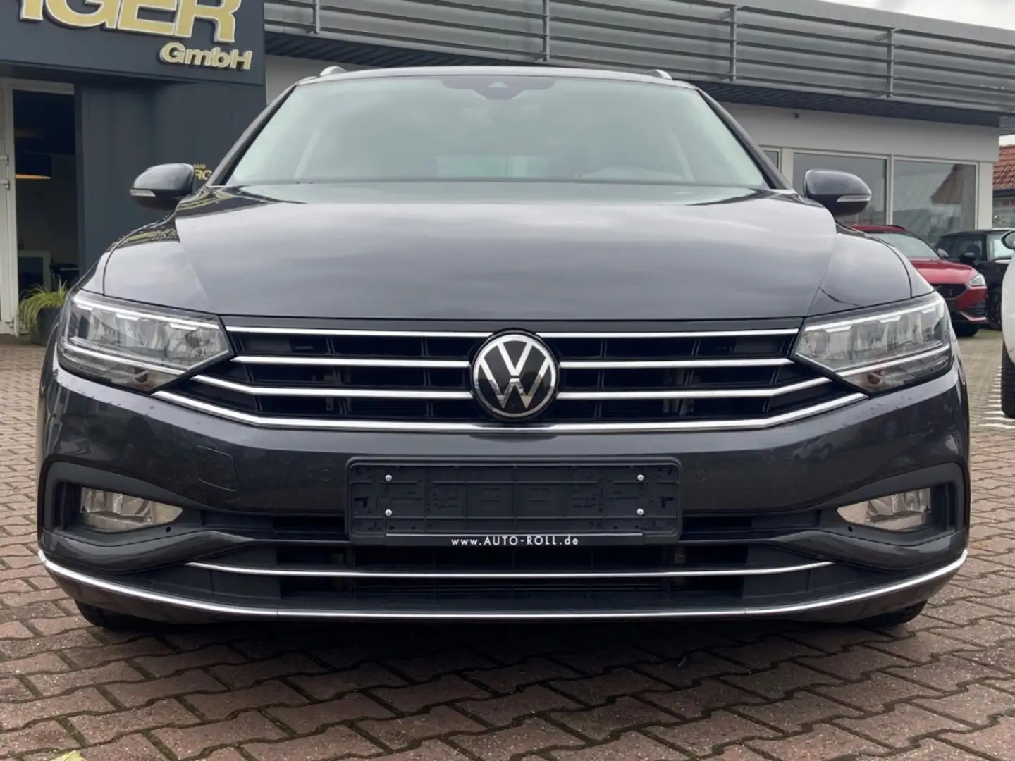 Volkswagen Passat Variant Elegance 2.0 TDI Navi Kamera Winterpaket Grau - 1