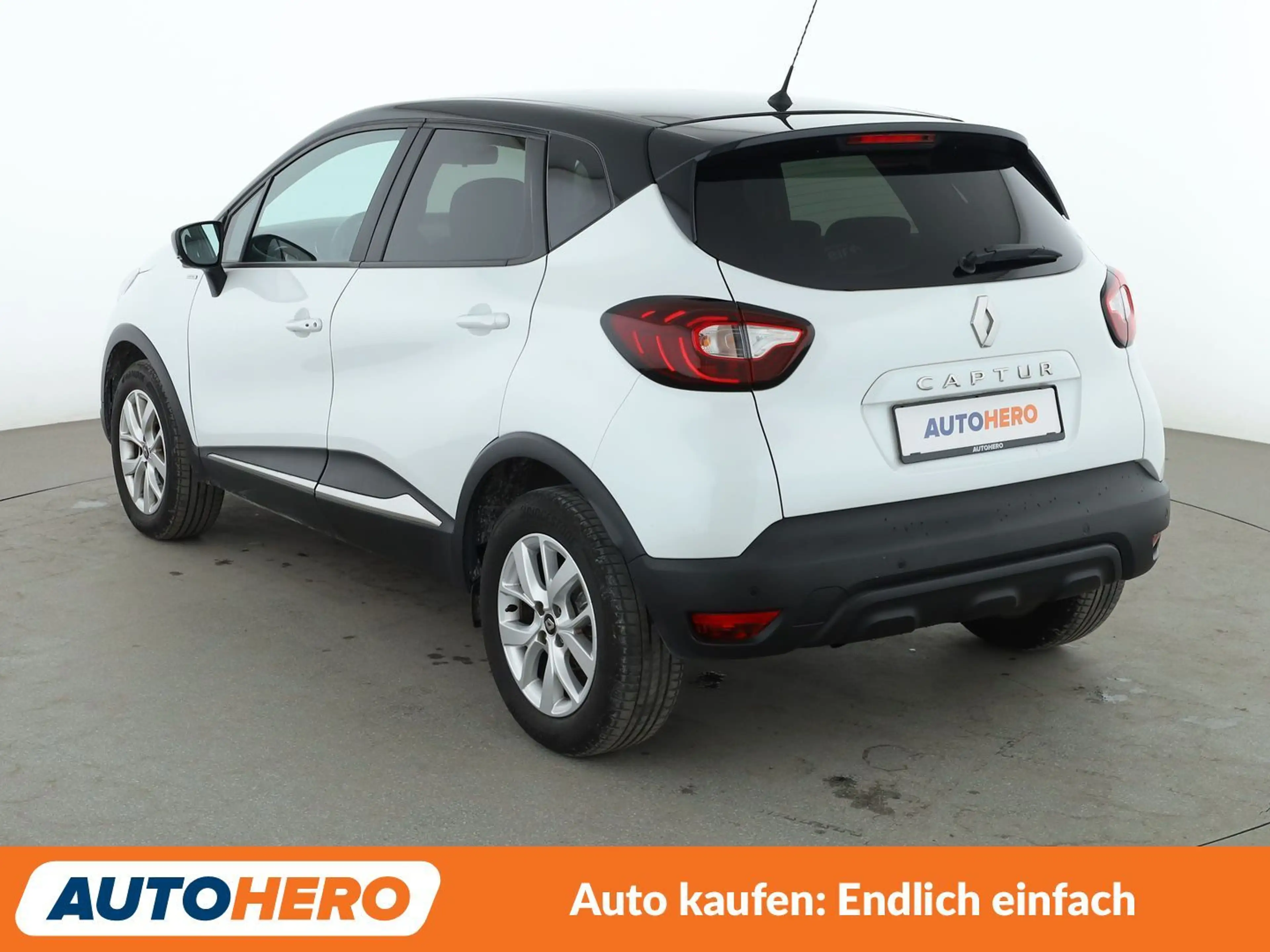 Renault Captur 0.9 Energy Limited*NAVI*TEMPO*PDC*SHZ* — photo 4