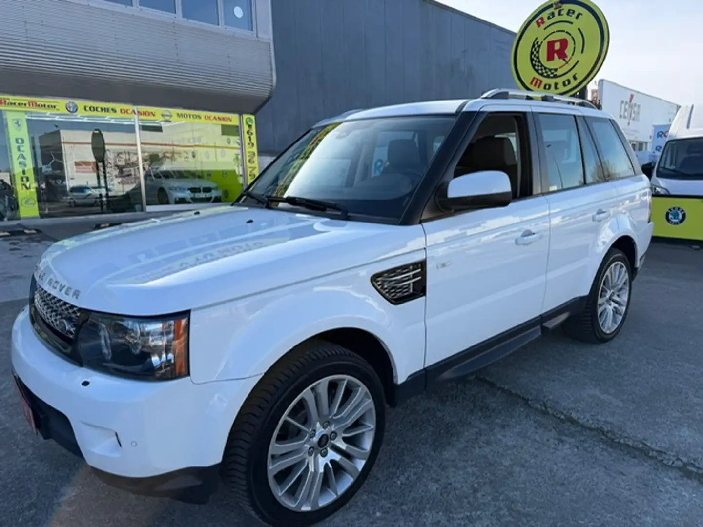 Land Rover Range Rover Sport 3.0SDV6 HSE Aut. Weiß - 1