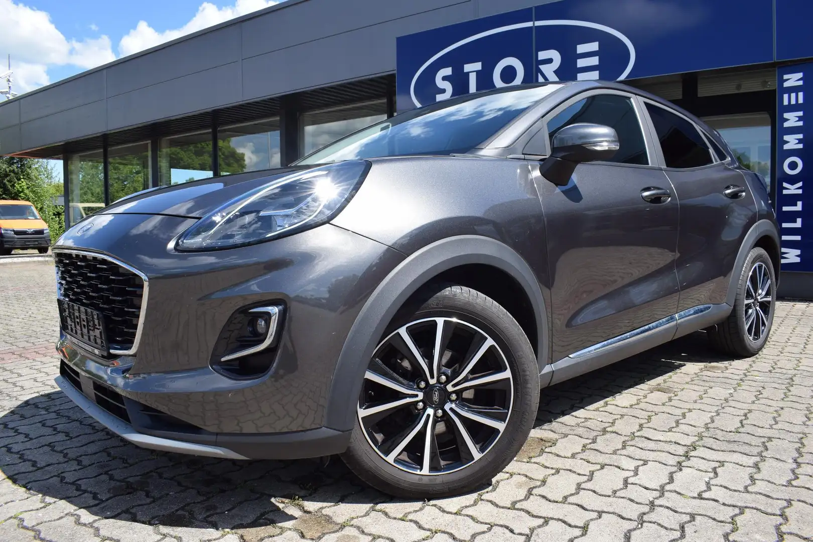 Ford Puma 1.0 EcoB MHEV Titanium Navi, PDC, Sitzheizung Gris - 1