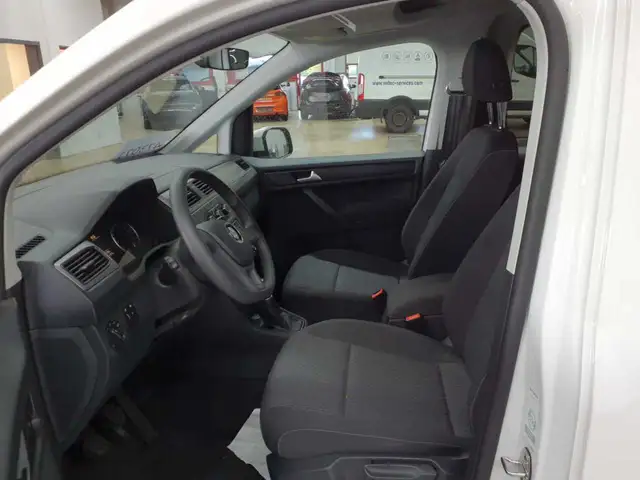 Volkswagen Caddy view 7
