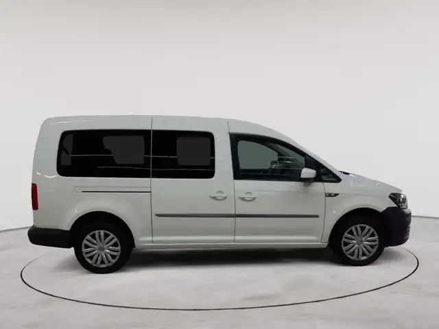 Volkswagen Caddy view 3