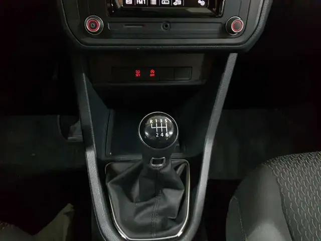 Volkswagen Caddy view 10