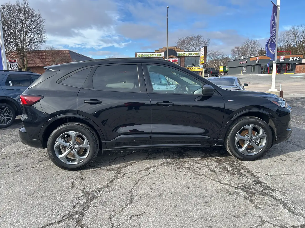 Ford Escape снимка Ford Escape