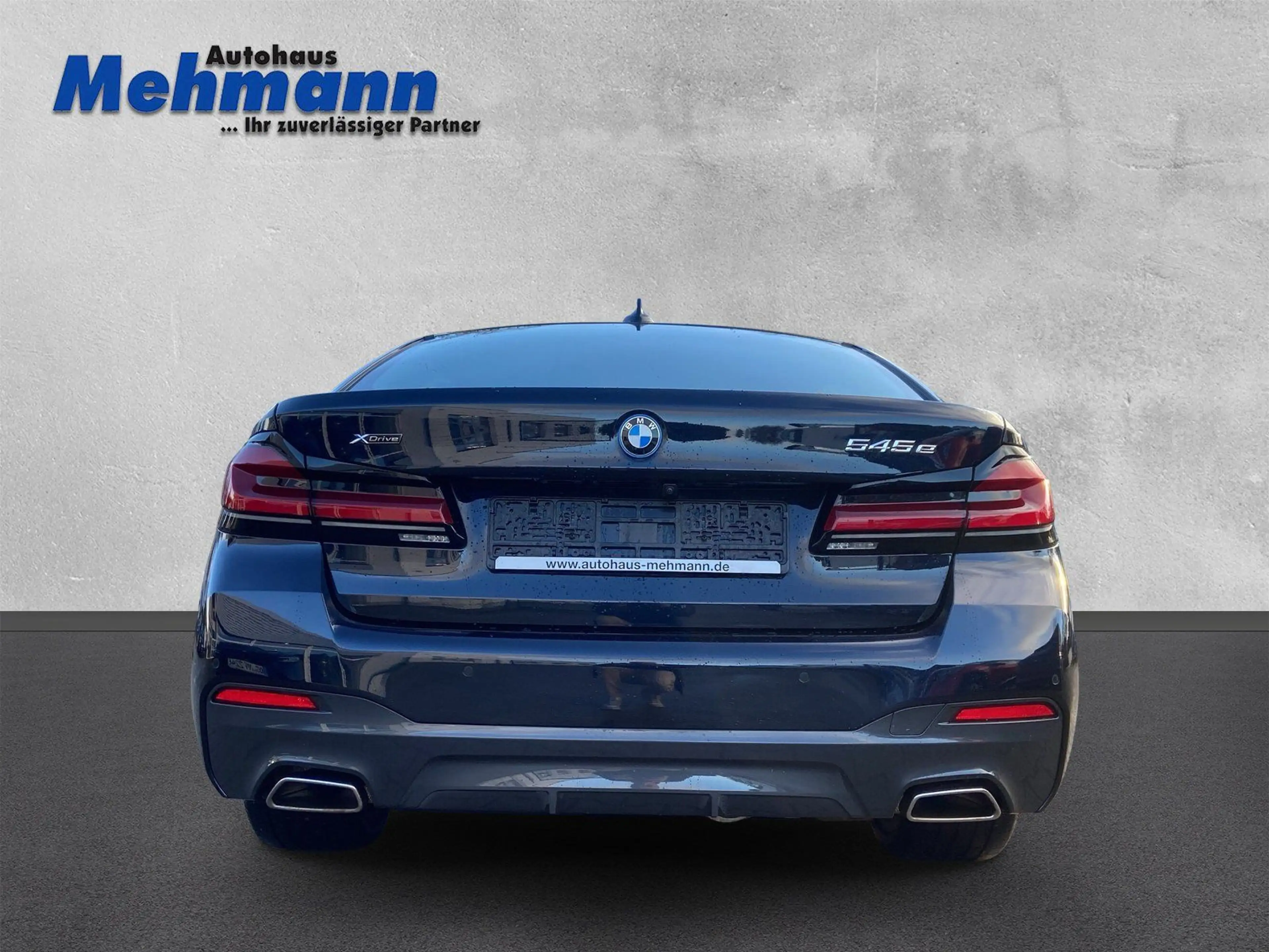 BMW 545 e xDrive M-Sport AHK*Leder*Kamera* — photo 6