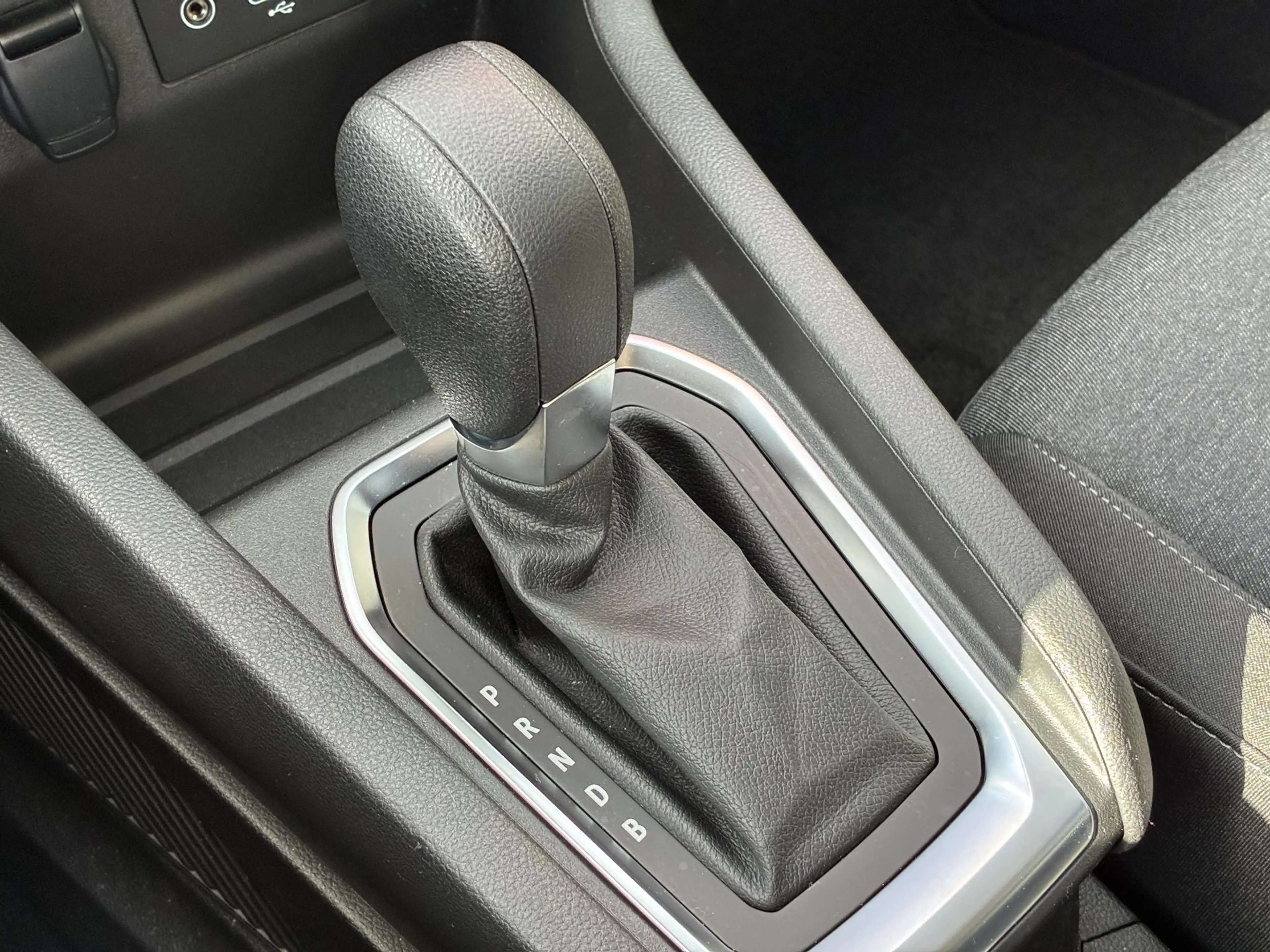 Renault Clio 1.6 E-Tech Hybrid 145 Equilibre | Cruise | Sensore — photo 14
