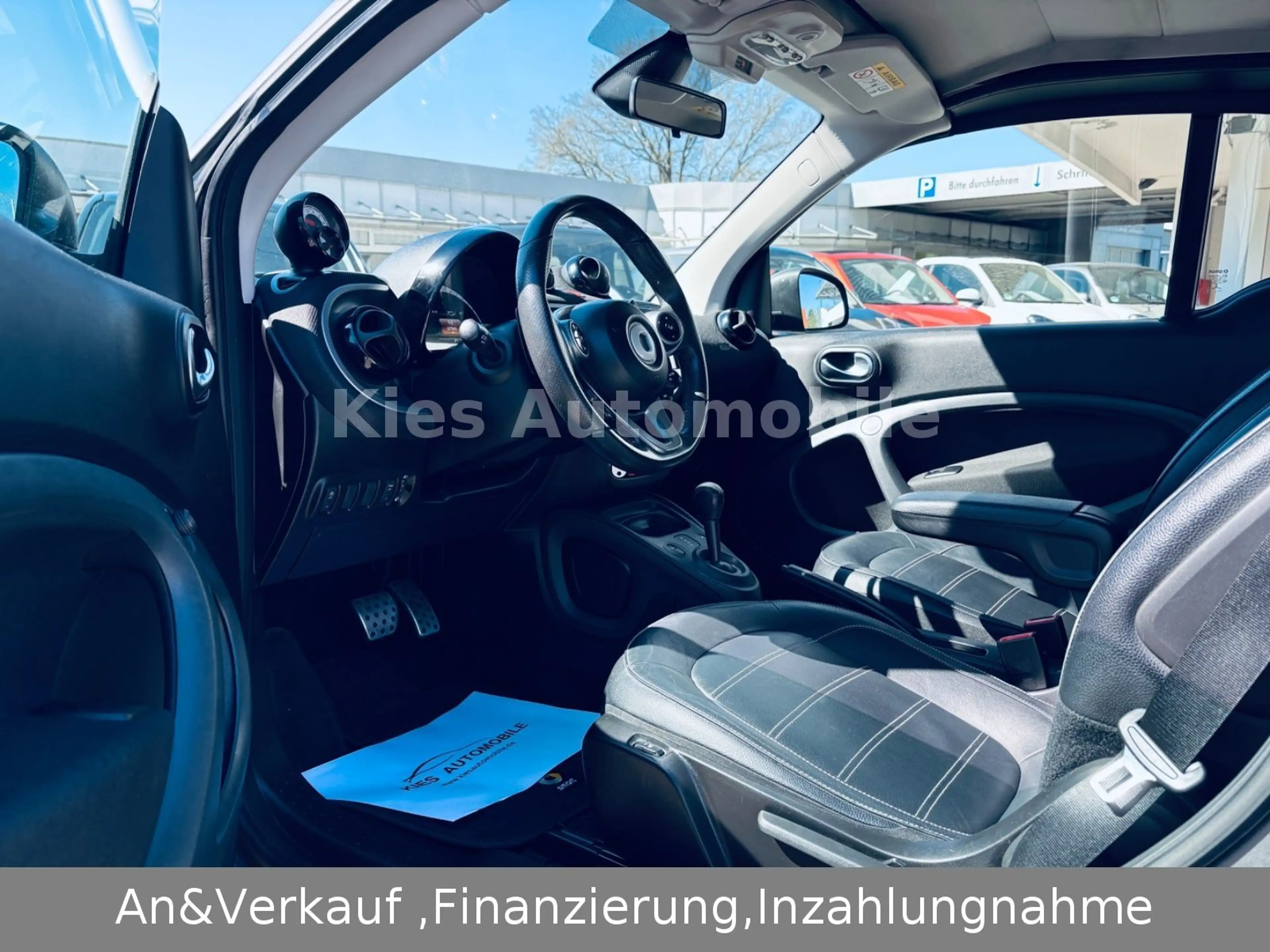 smart forTwo Cabrio Prime Sport 90Ps AUTOM/LEDER/NAVI — photo 15
