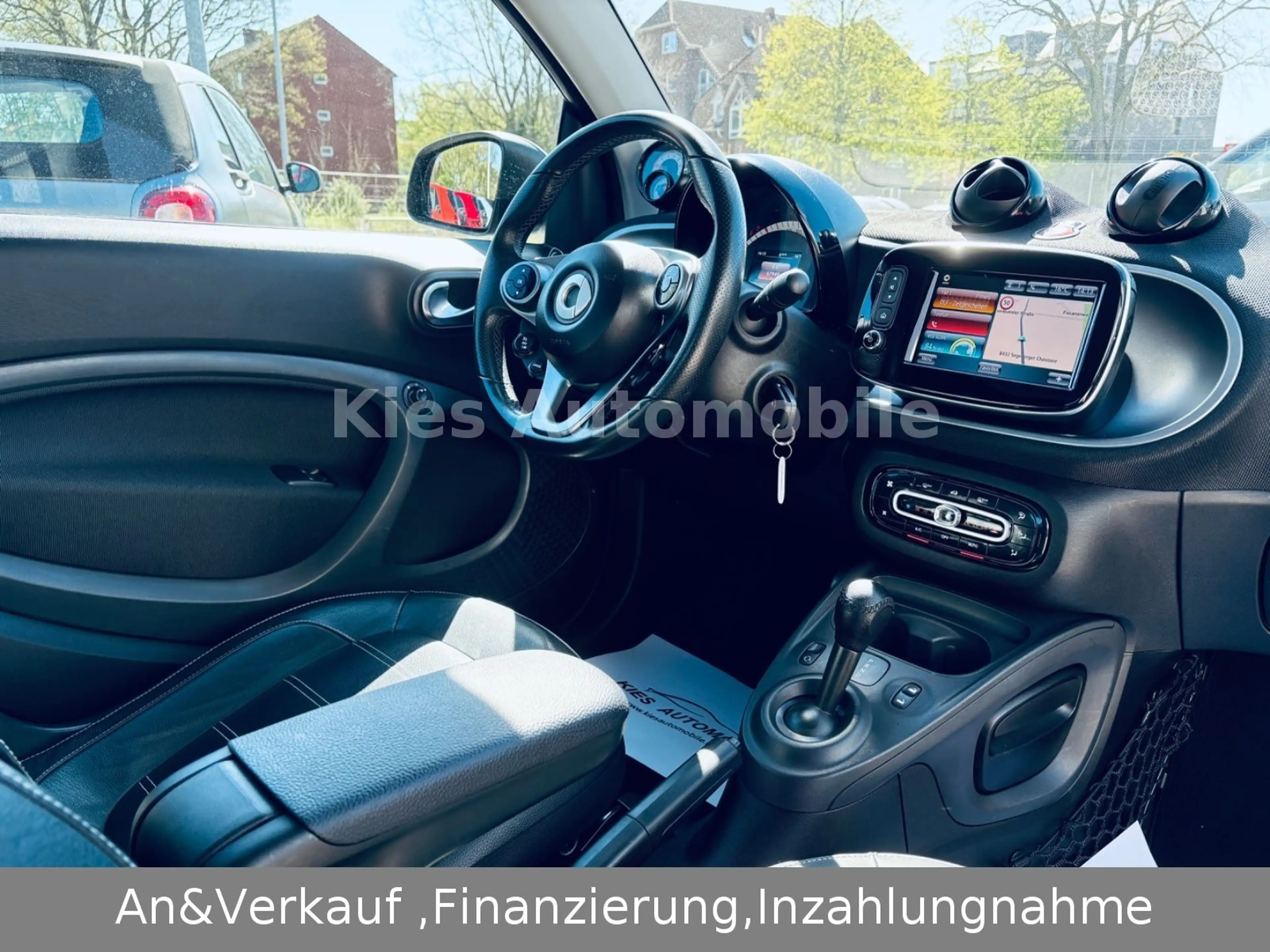 smart forTwo Cabrio Prime Sport 90Ps AUTOM/LEDER/NAVI — photo 8