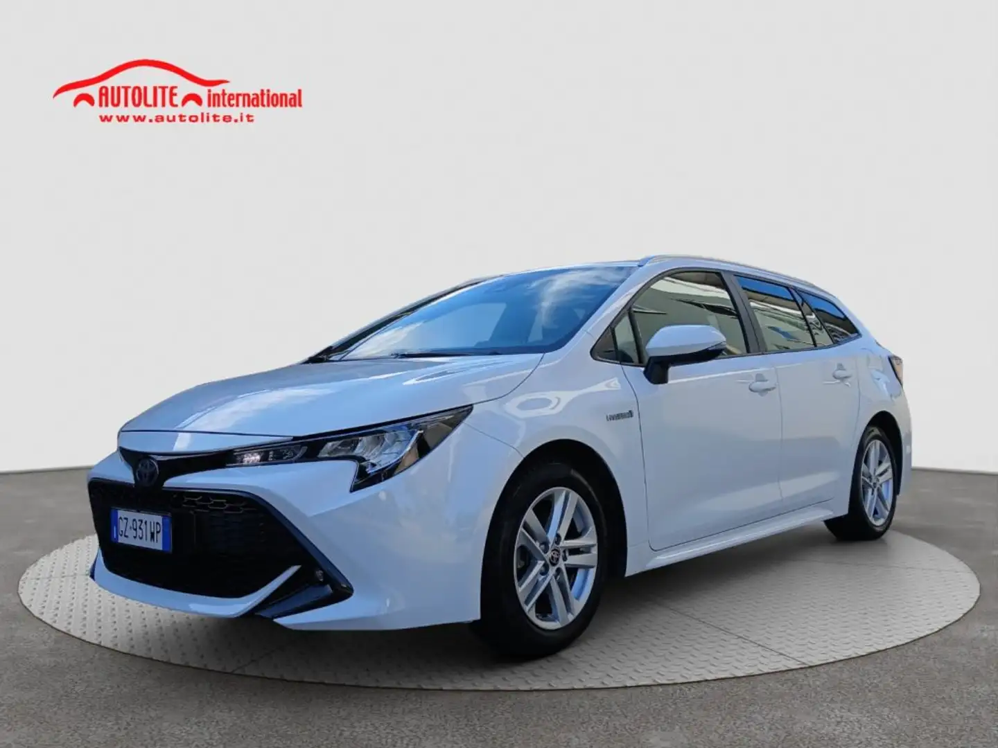 Toyota Corolla Touring Sports 1.8 Hybrid Business Wit - 2