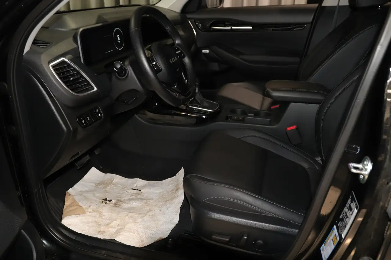 Kia Seltos снимка Kia Seltos