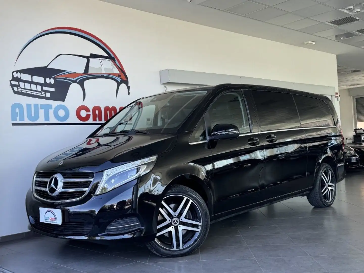 Mercedes-Benz V 220 d Automatic Premium Extralong XL Extra-long Чёрный - 1