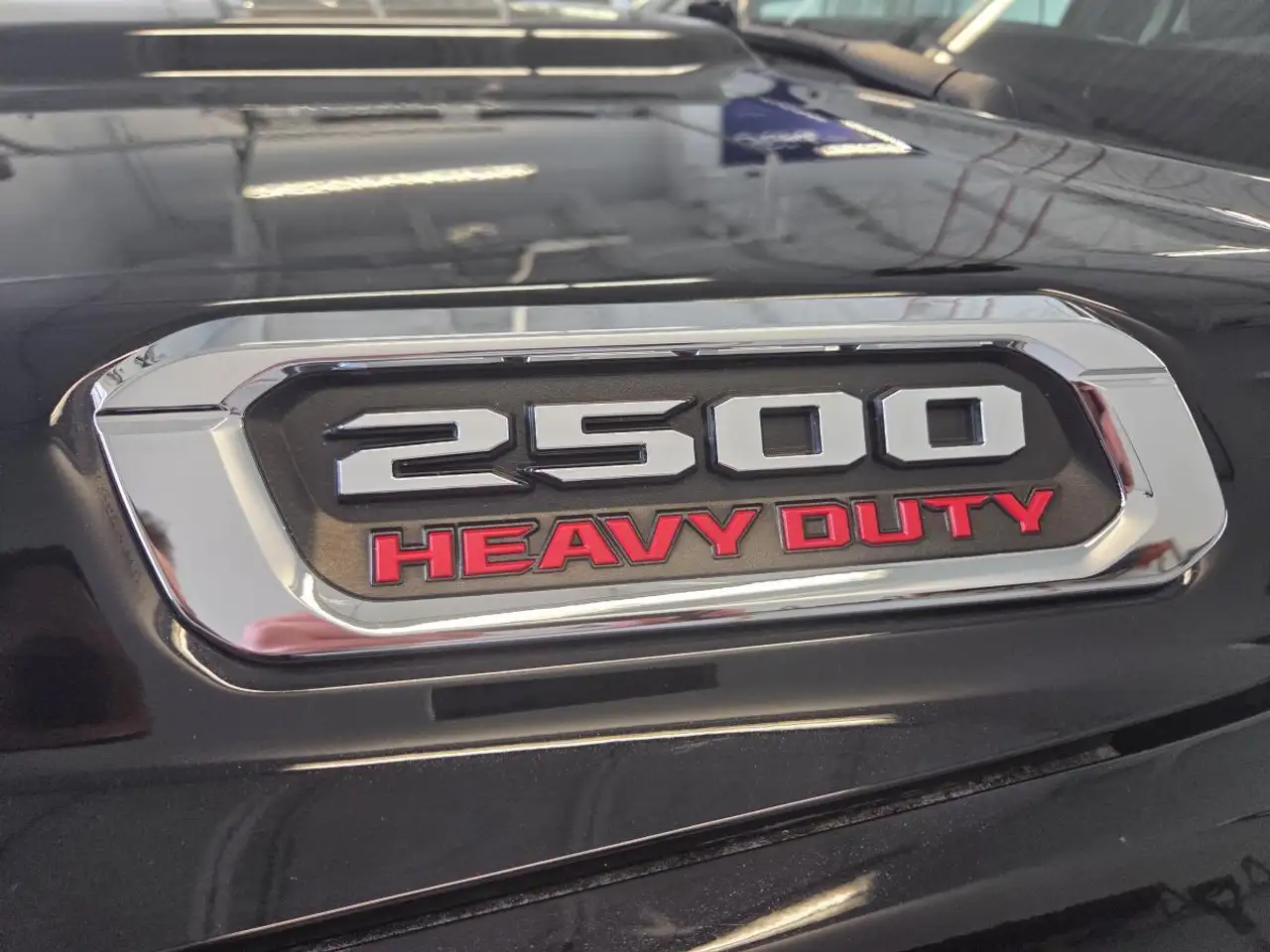 RAM 2500 снимка RAM 2500