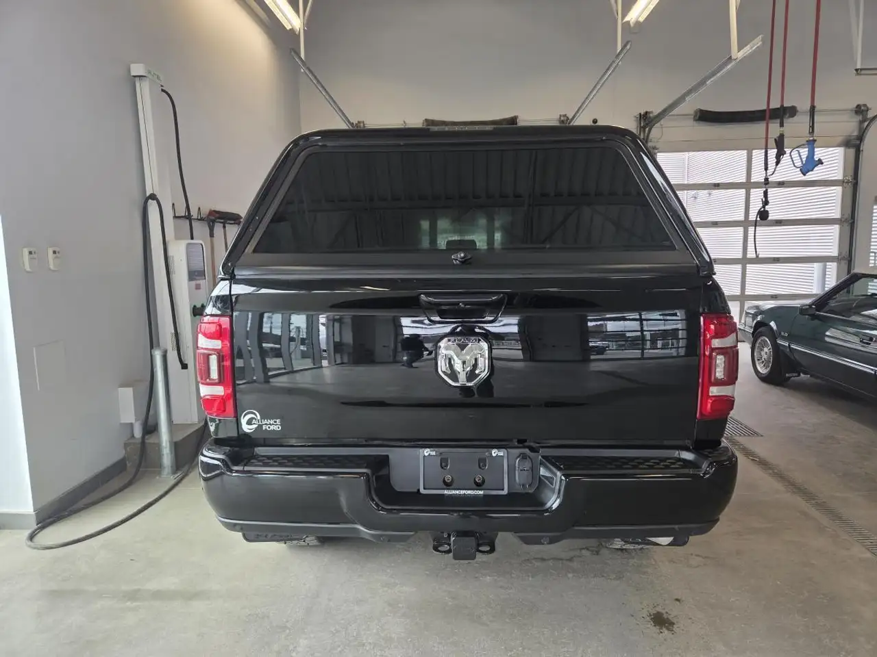 RAM 2500 снимка RAM 2500