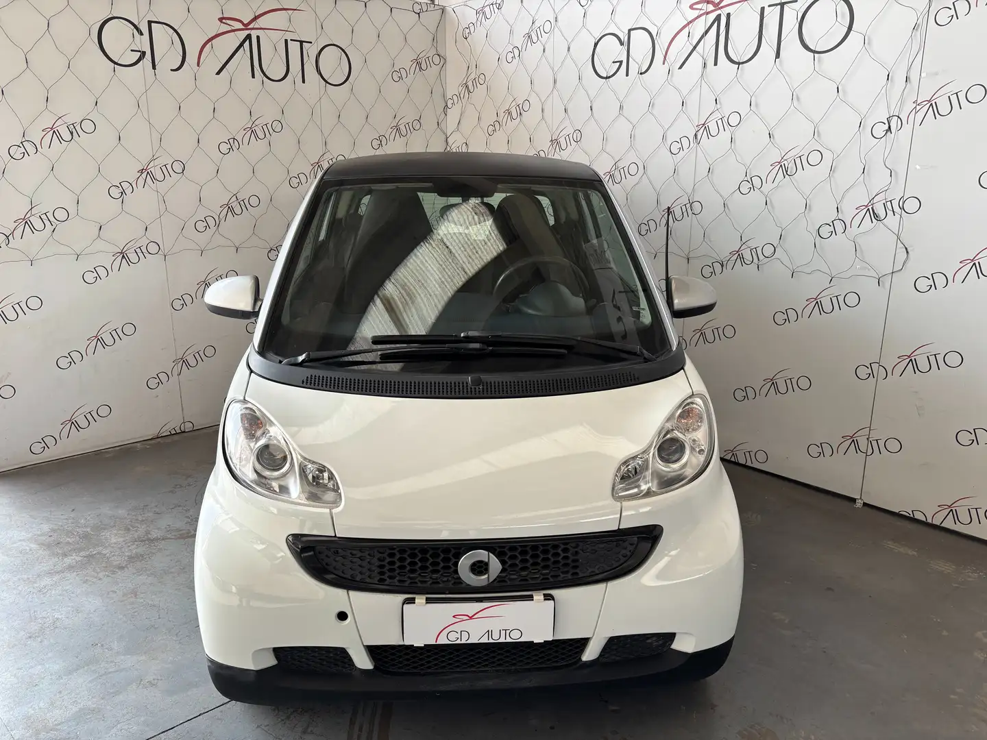 smart forTwo Fortwo 1.0 mhd Pure 61cv FL Wit - 2
