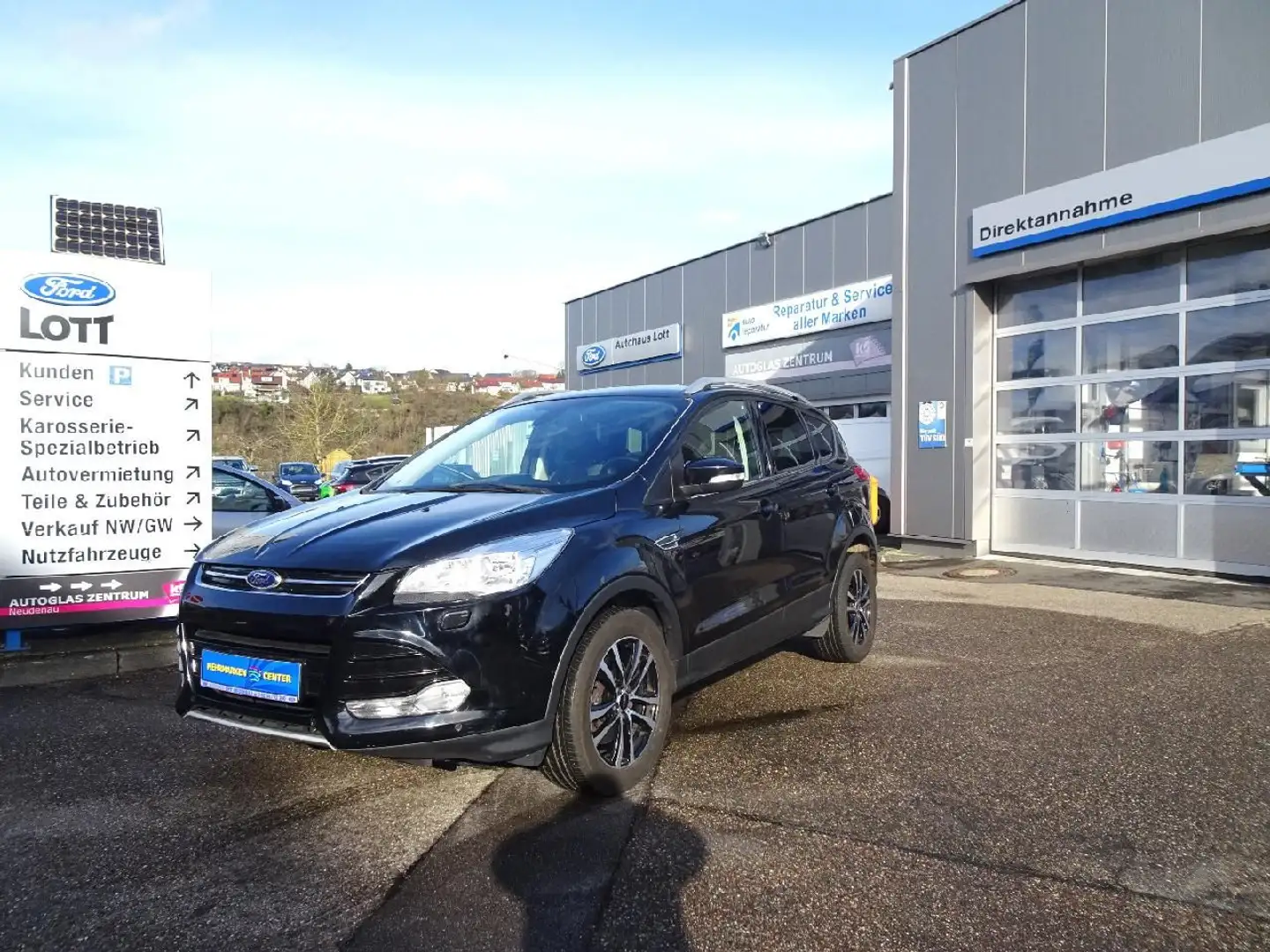 Ford Kuga Titanium *AHK*PDC*NAVI*TEMPO*WINPAK*KEYFREE Schwarz - 2